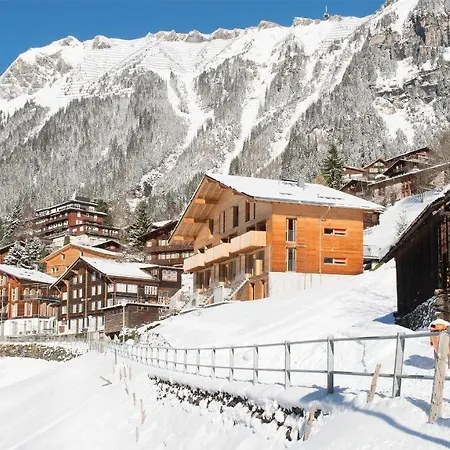 Roossi Wengen